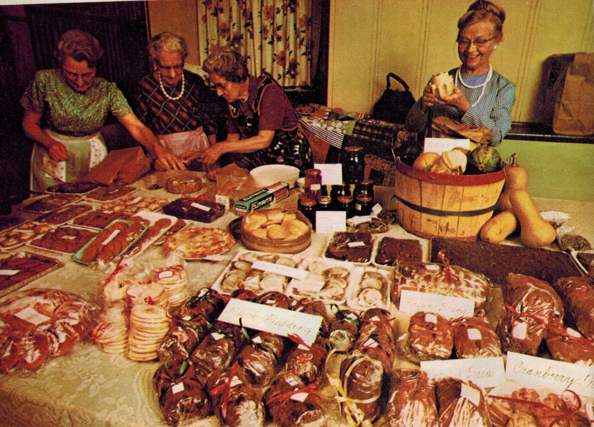 Sphere Magazine, November 1973 The Culinary Cellar