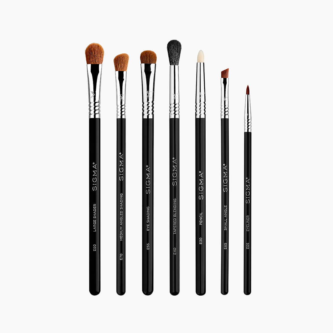 6 Makeup Brush Sets You Need For a Flawless Face