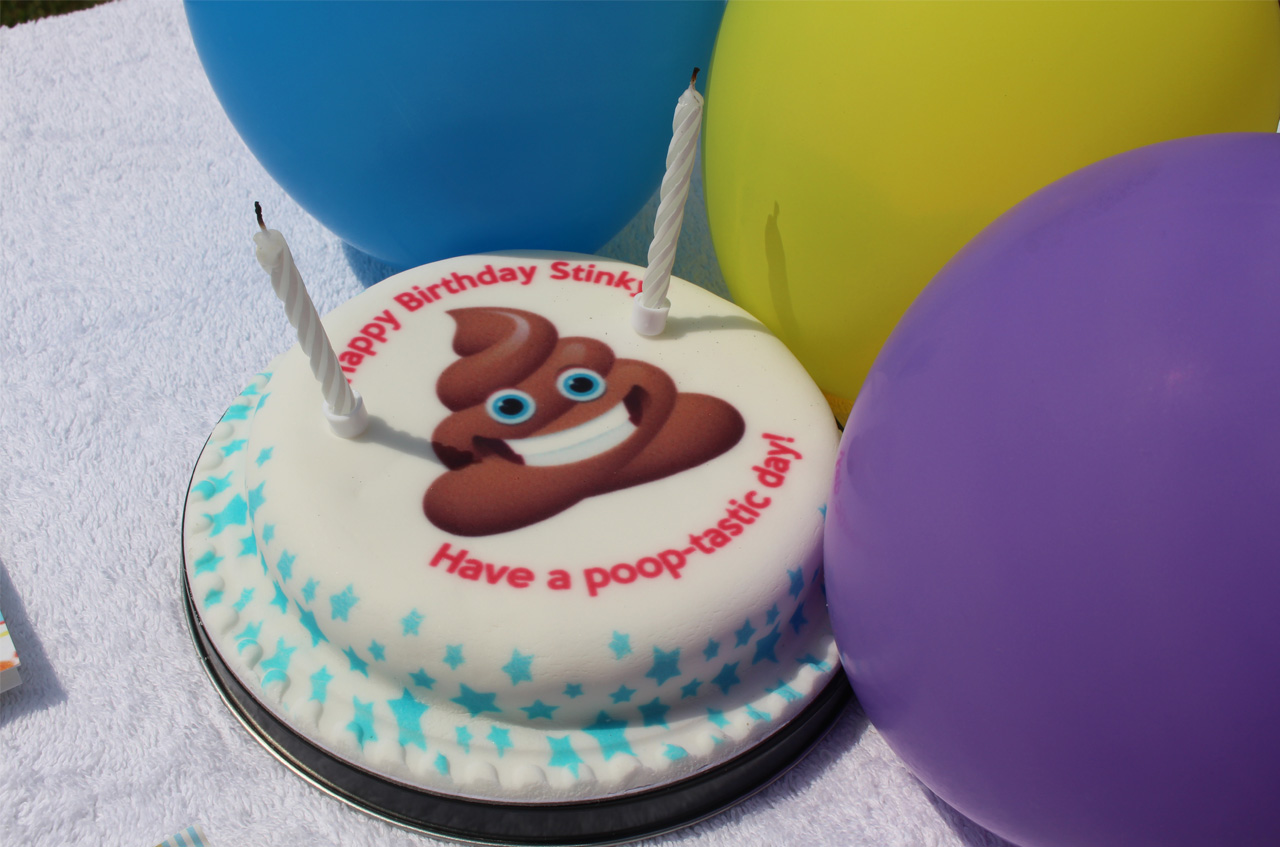 BakerDays The letterbox cake The Dad of Design