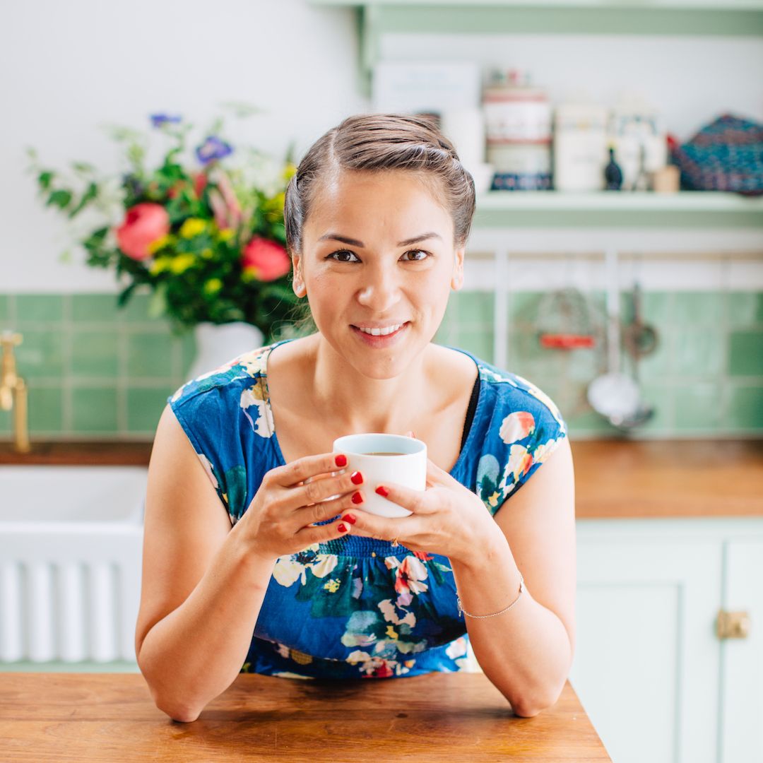 CELEBRITY NETFLIX CHEF RACHEL KHOO'S PARIS INSPIRED APARTMENT WITH(015)