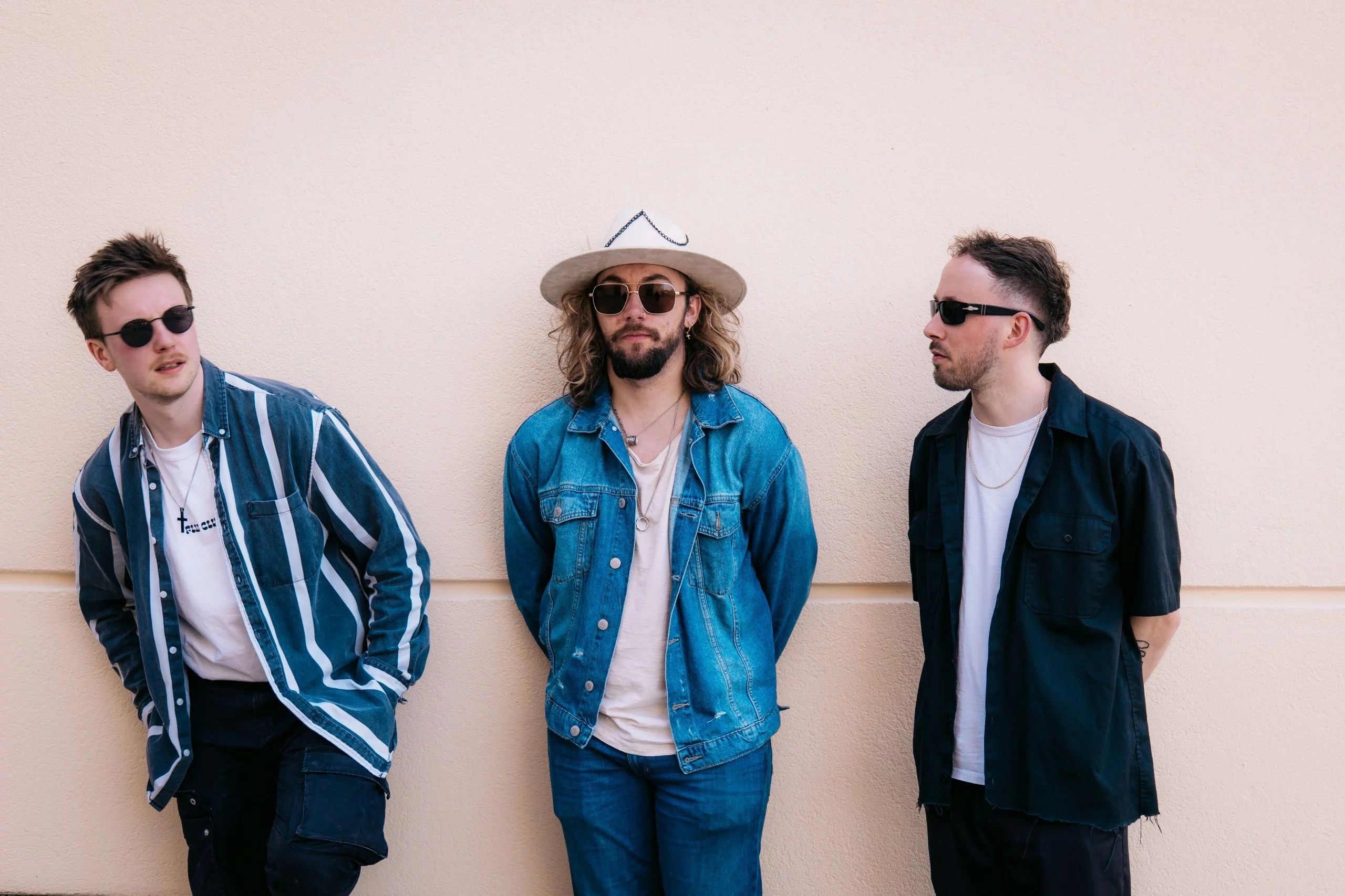 Krooked Tongue – ‘Dog Days’