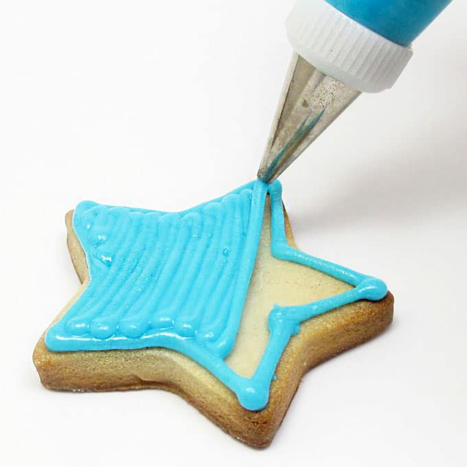 EASY COOKIE DECORATING basic recipes, piping howtos and MORE!