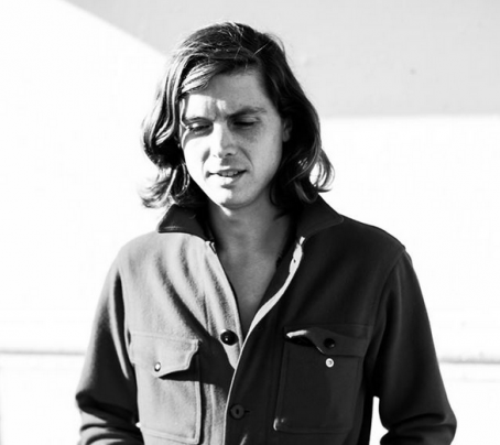 In Tall Buildings – THE DELI