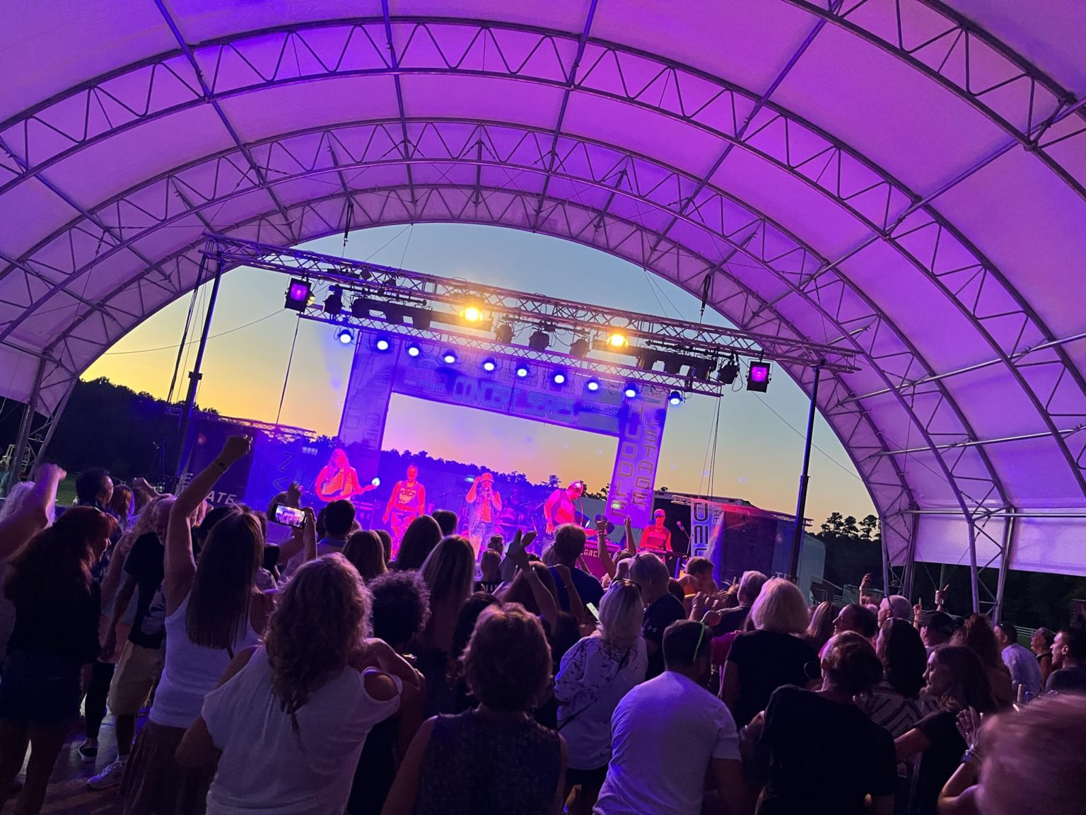 Down on the Farm Concert Series The Deloreans