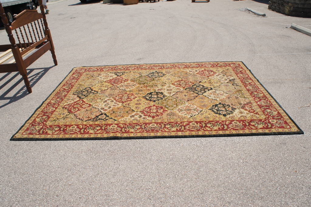 Stunning Vintage Oriental Geometric Floral Patterned 11' x 8' Area Rug Decor