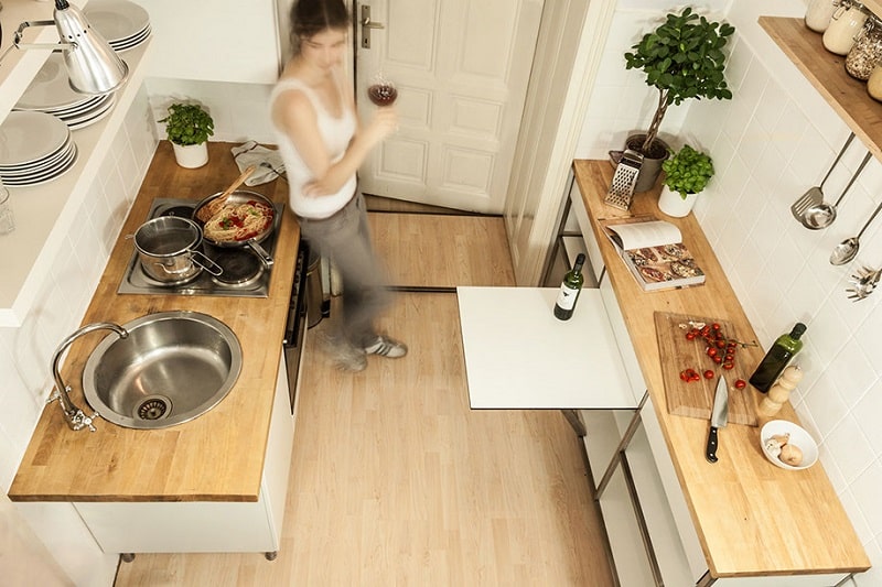 Practical multifunctional element for small kitchens