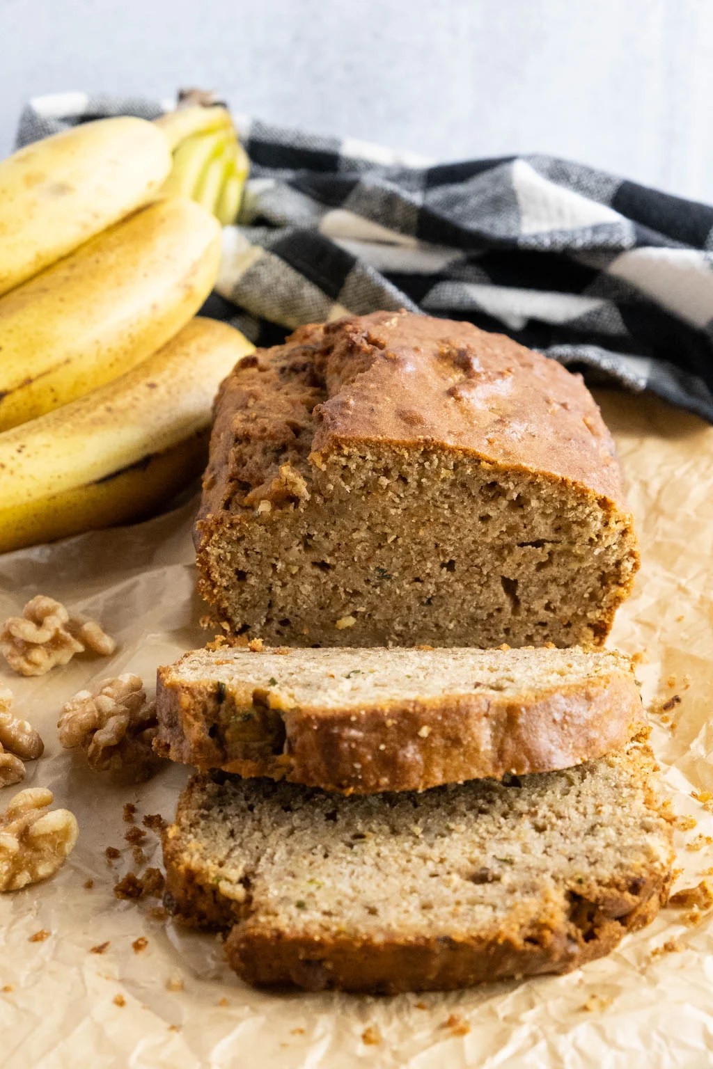 Banana Walnut Zucchini Bread ⋆ The Dessertivore