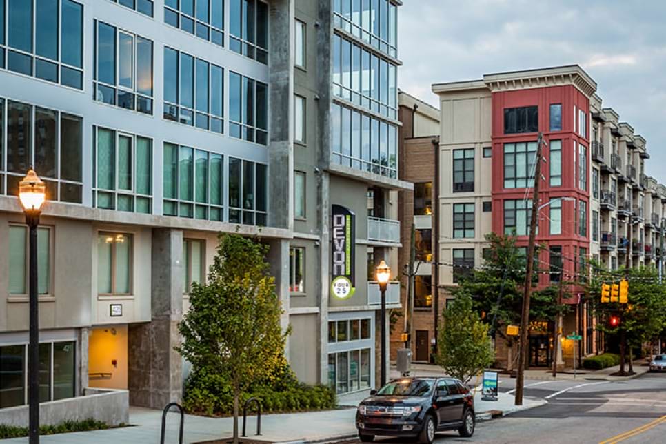 Luxury rentals in Raleigh, North Carolina The Devon Four25
