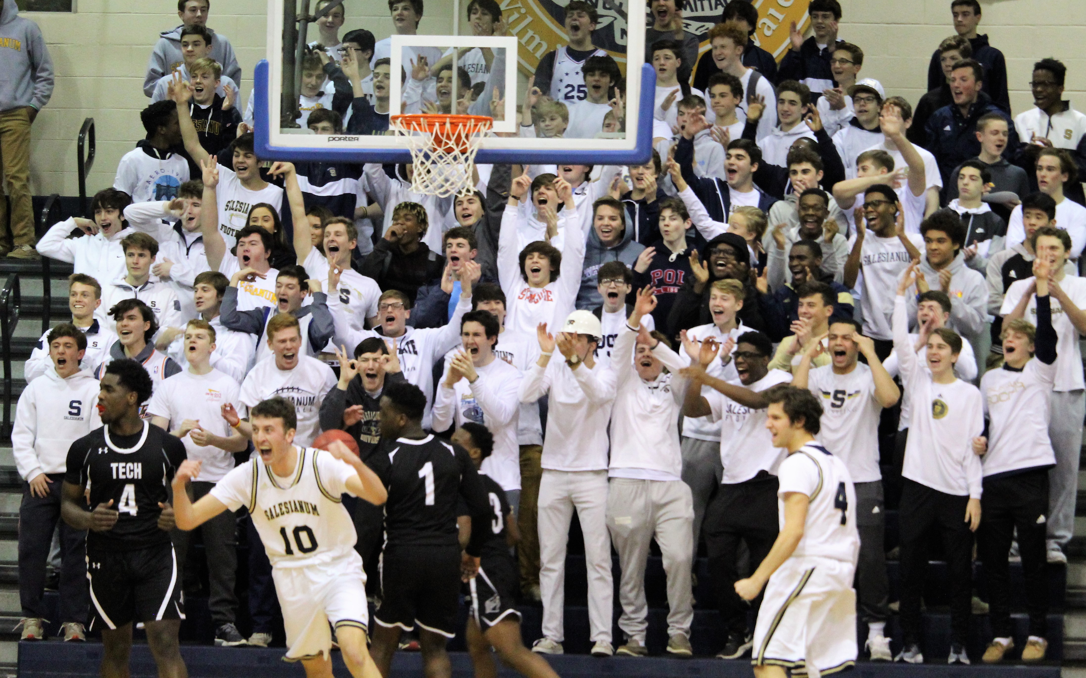 Explosive Salesianum moves on to basketball quarters after dispatching