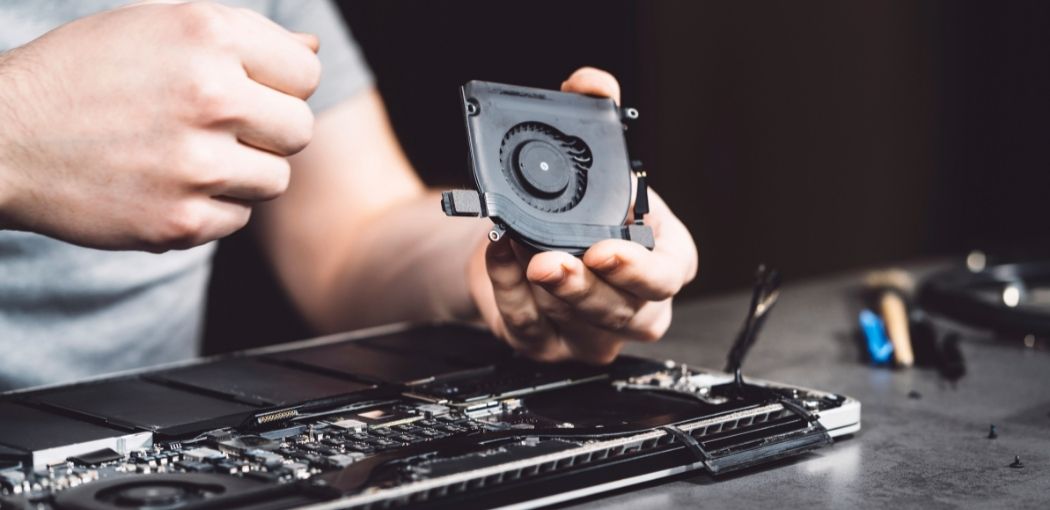 Are Gaming Laptops Better Than Regular Laptops? (2021 Guide)