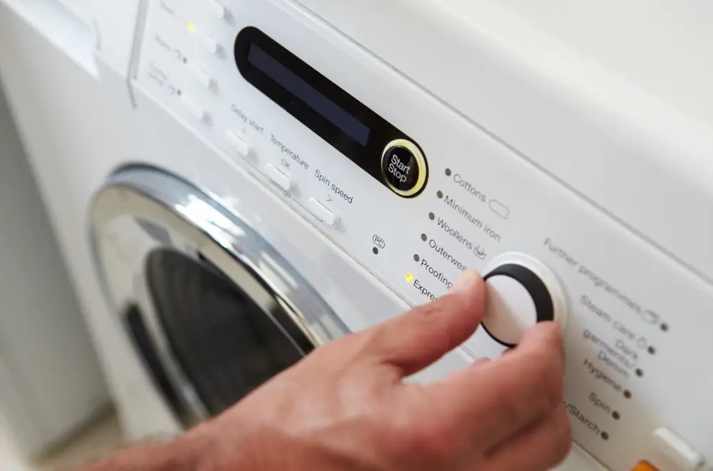 10 Best Washing Machines Under ₹10,000 in India for 2024