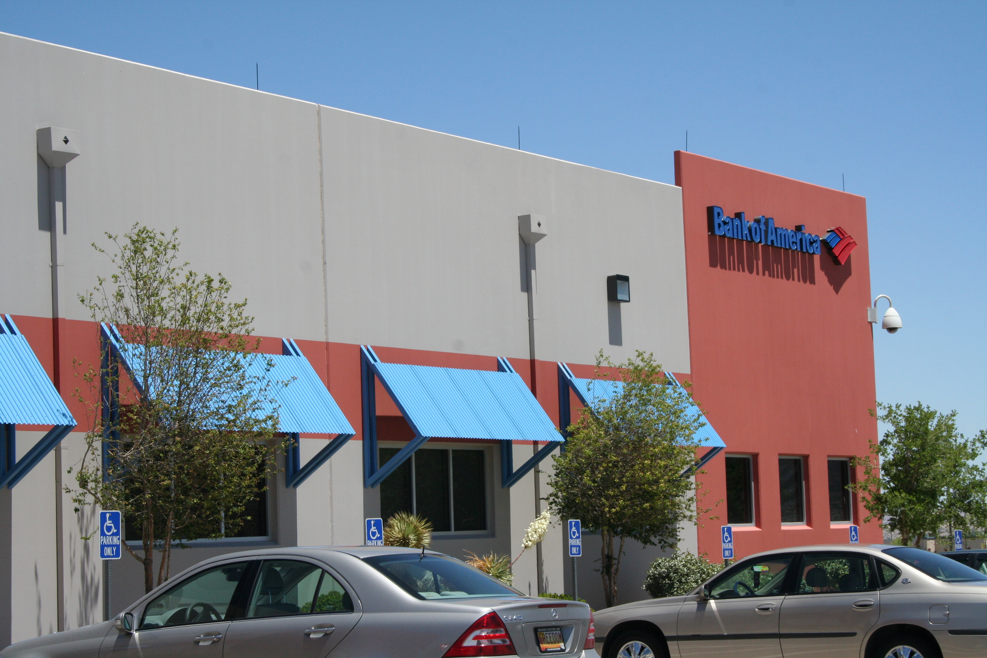 Inland Private Sells New Mexico Office Building in Latest FullCycle