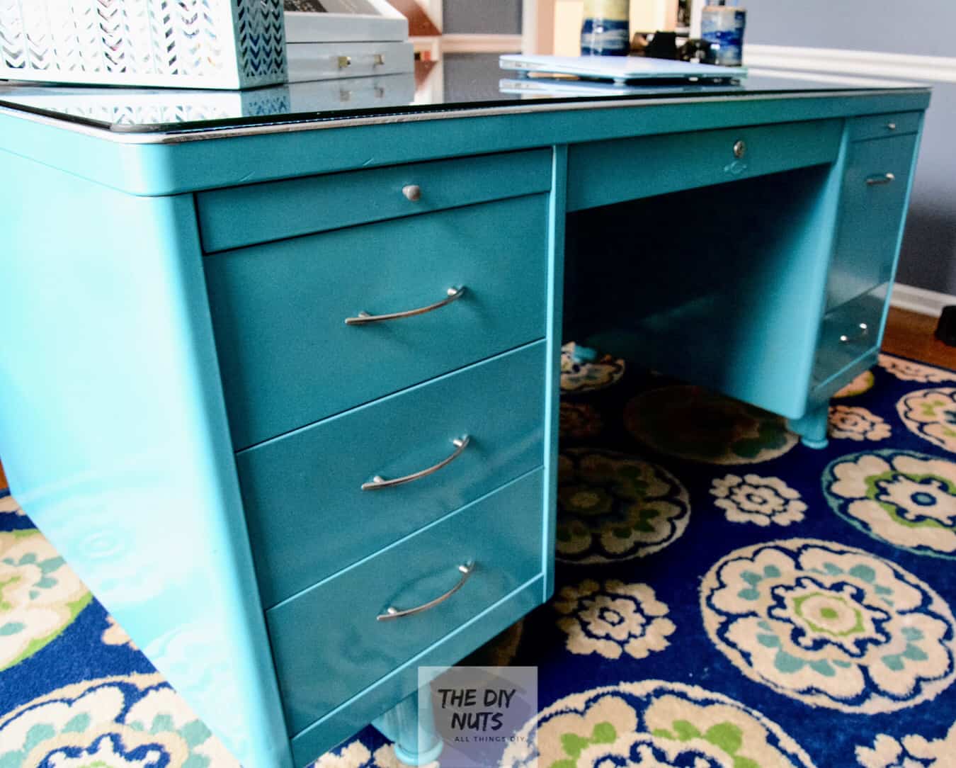 Amazing DIY Teal Metal Desk Makeover Creating a home office of your
