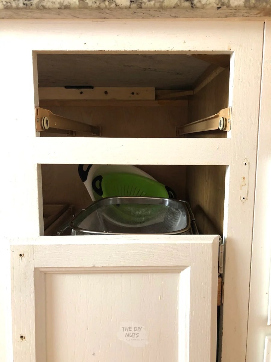 How To Repaint Painted Our Green Kitchen The Diy Nuts