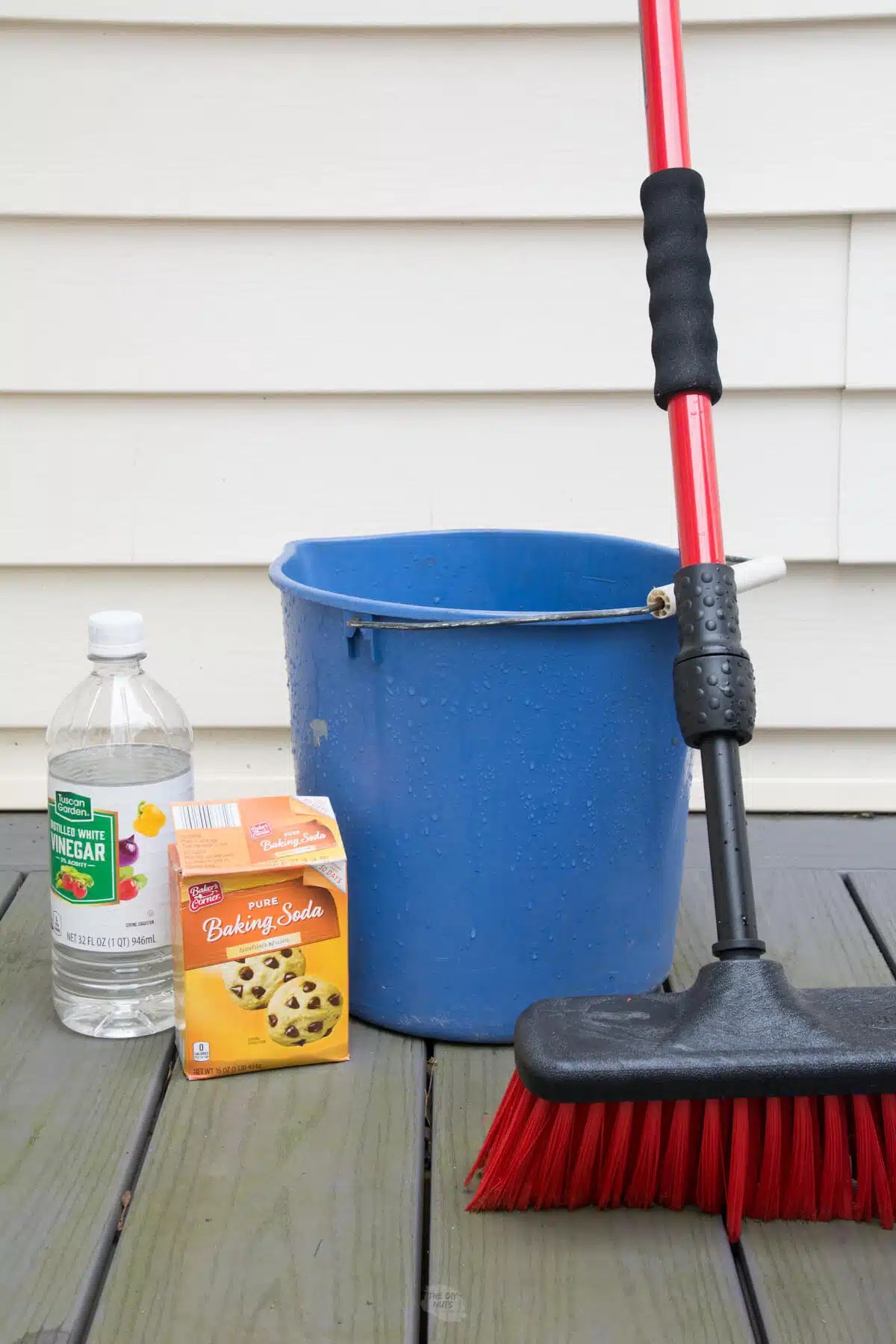 Homemade Composite Deck Cleaner (EcoFriendly) The DIY Nuts