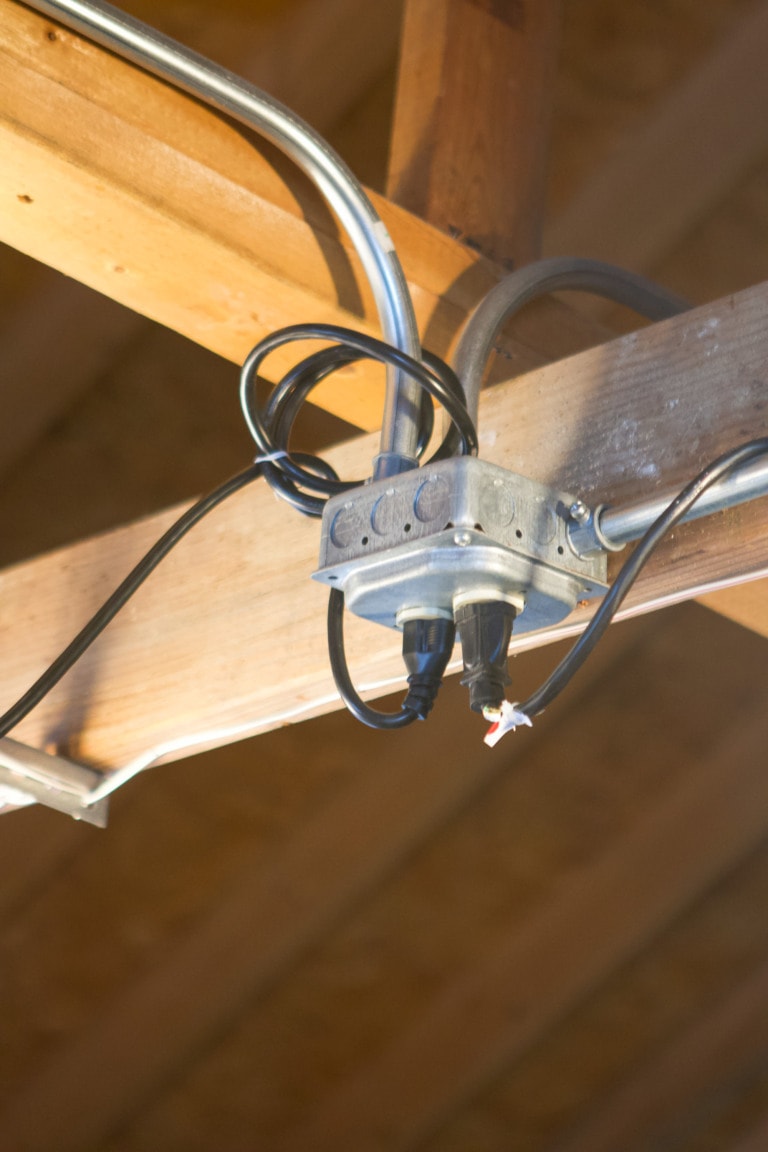 How to Install String Lights from House to Garage The DIY Playbook