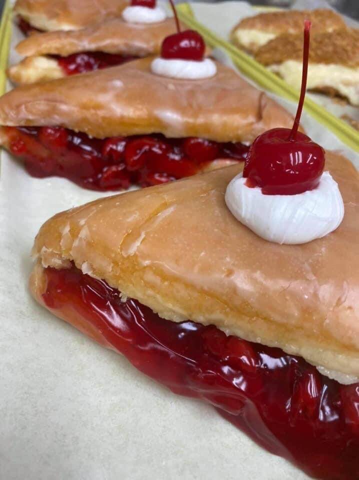 The Donut King Minneola Donuts, Winter Park Donuts, Leesburg Donuts