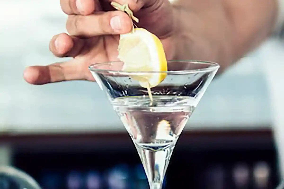The Ultimate Guide to Making Martinis Martinis are one of the most popular cocktails in the