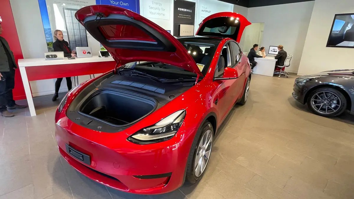 When Do Labor Day Car Sales Start 2023 Elon Musk Promises More Model Ys As Wait Times Blow Out To 2023