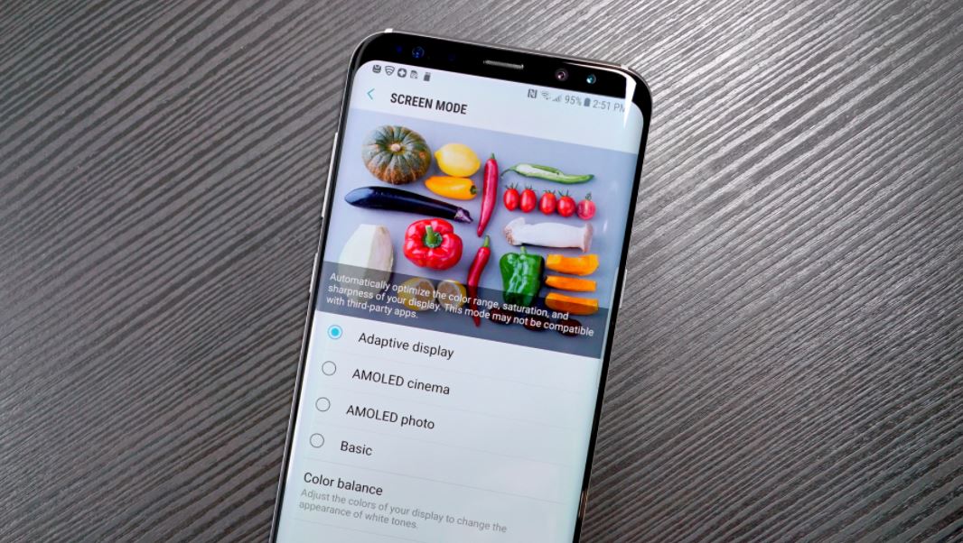 What to do if Galaxy S8 screen is not working, or showing different