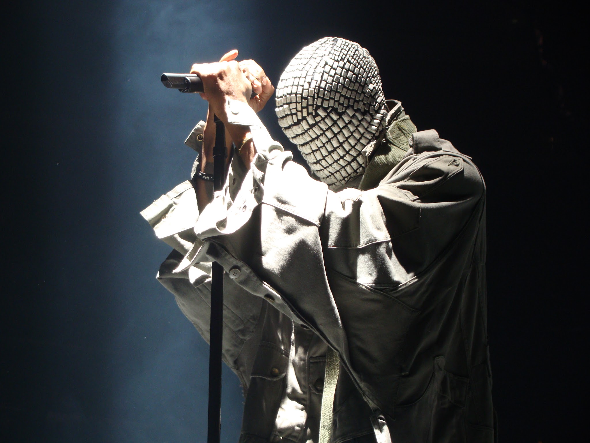 New Music Kanye West Releases “30 Hours” on SoundCloud The Early