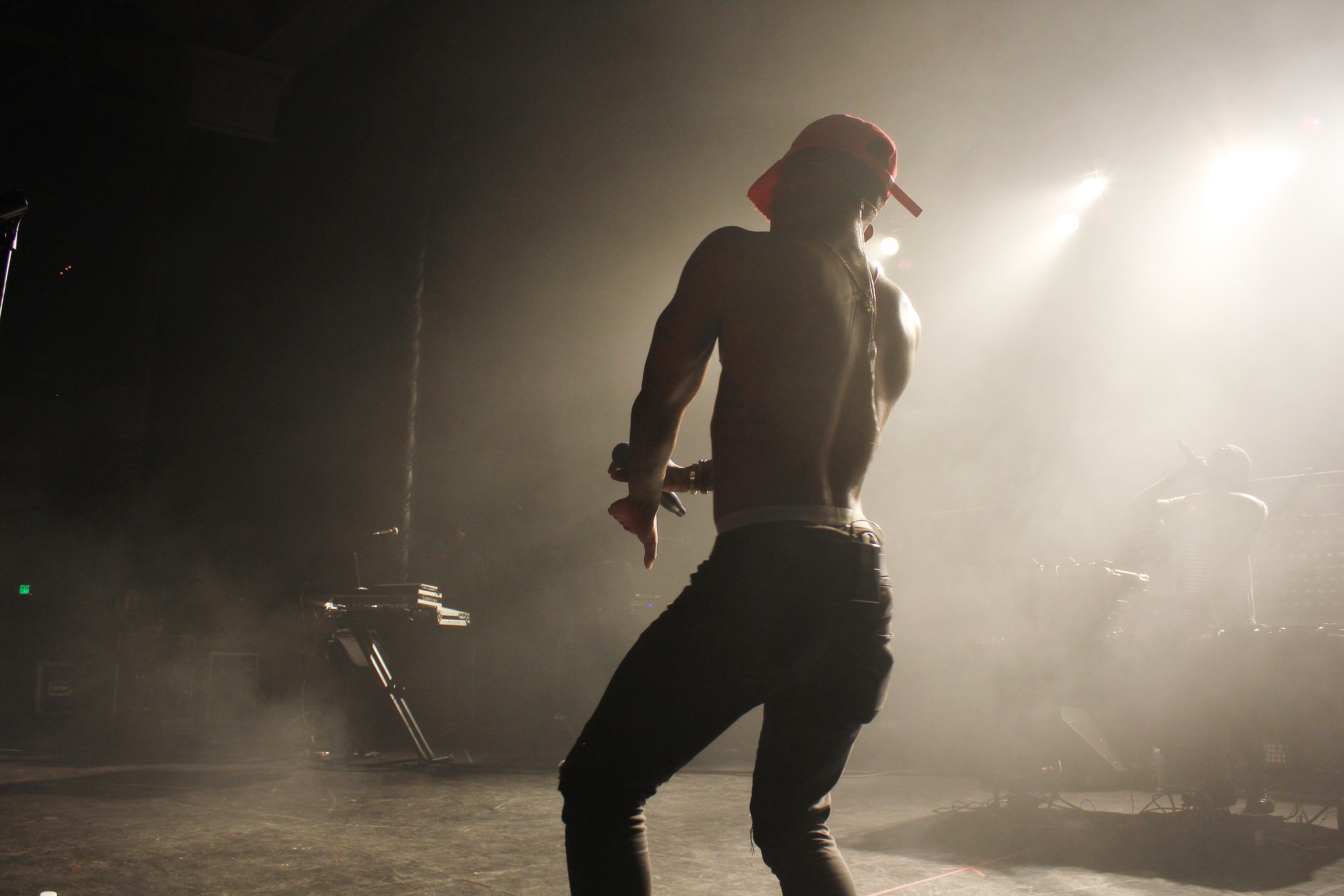 Photos THEY. Perform in Milwaukee in Support of Bryson Tiller’s