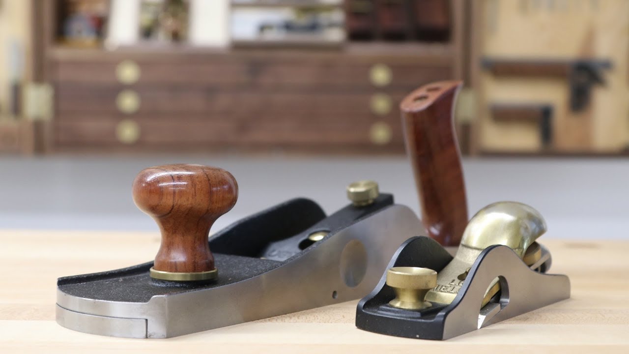 Block plane vs Smoothing plane Difference between the two Which one to choose?