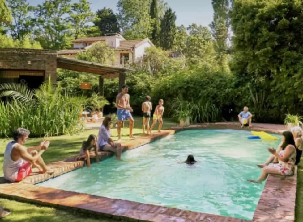 Chlorine Alternatives for Swimming Pools Elite Pool Service