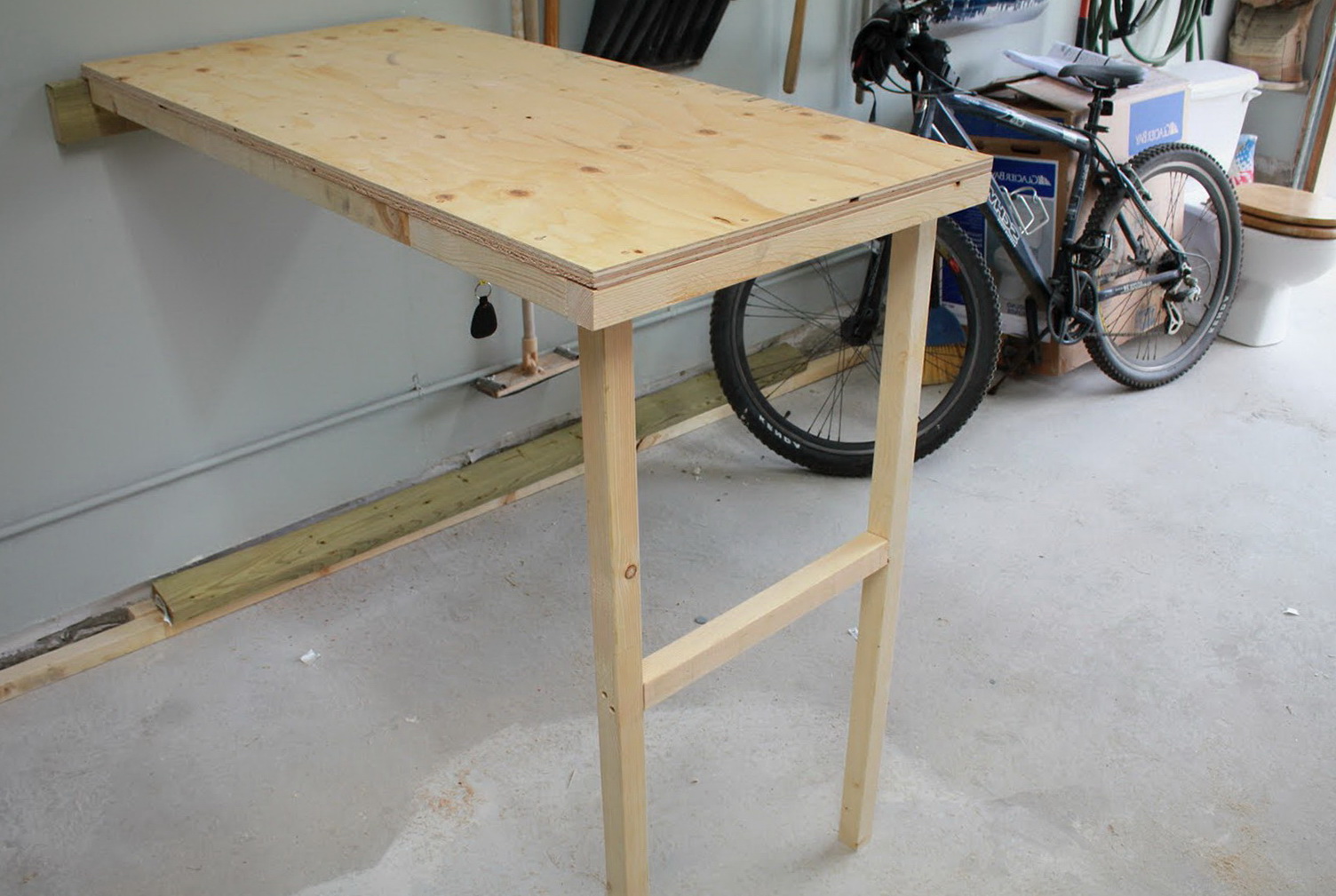 Folding Workbench Brackets