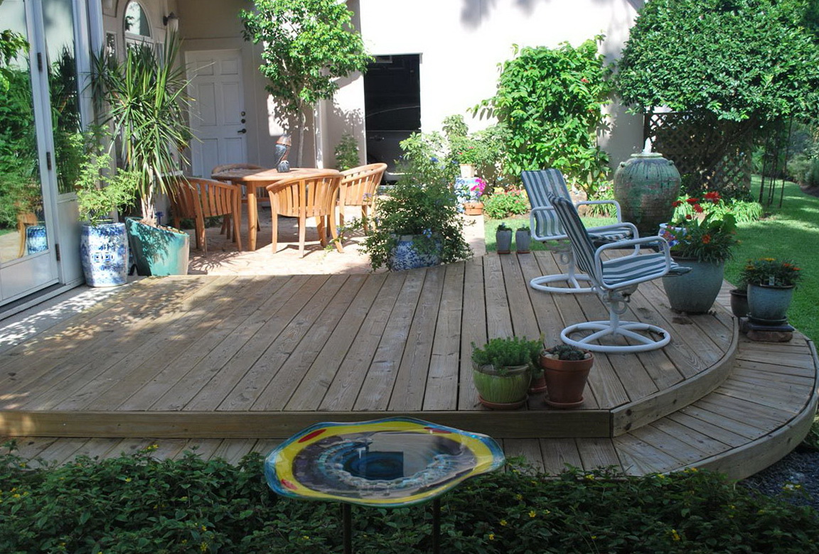Simple Backyard Deck Designs