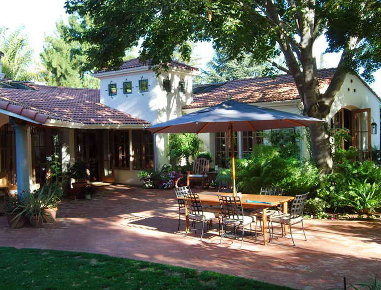 Small Covered Deck Ideas