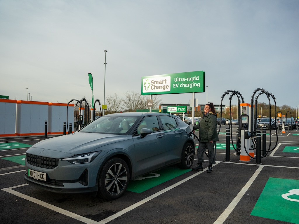 Sainsbury’s opens EV charging hub at Fosse Park