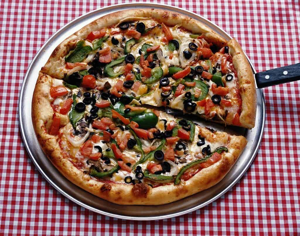 Top 14 Best Pizza Pans 2024 Reviews