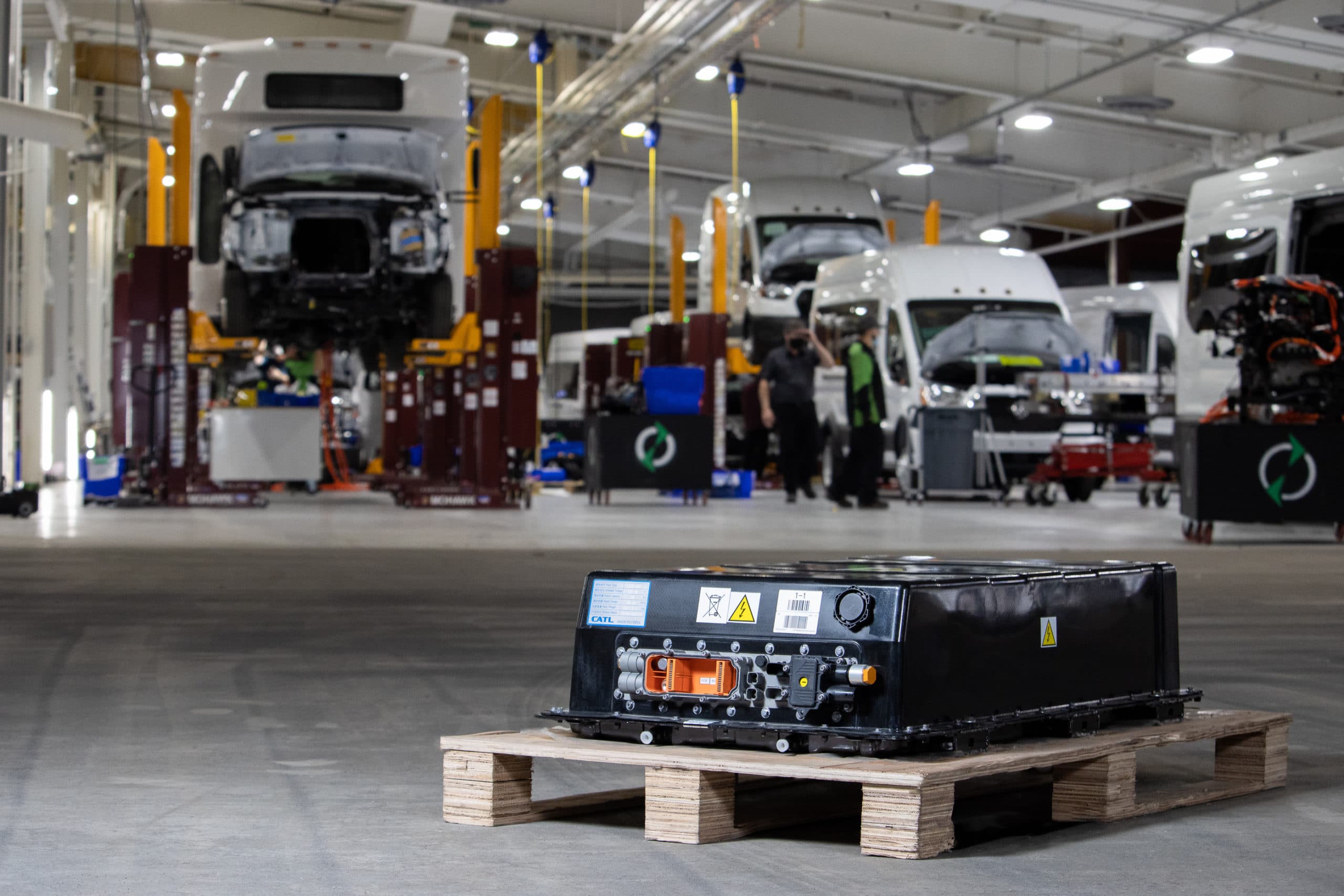 Lightning eMotors Announces Strategic EV Battery Partnership for Supply