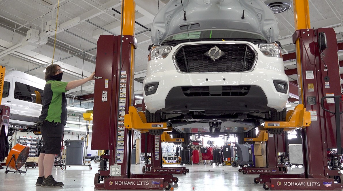 Lightning eMotors Expands Manufacturing Facility The EV Report