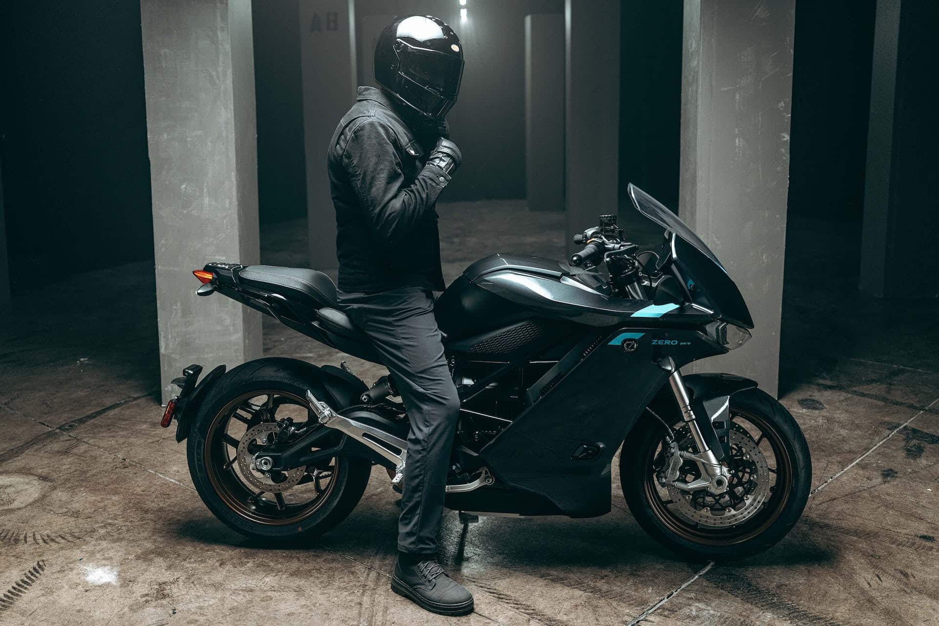 Hero MotoCorp and Zero Motorcycles to Collaborate on Premium Electric