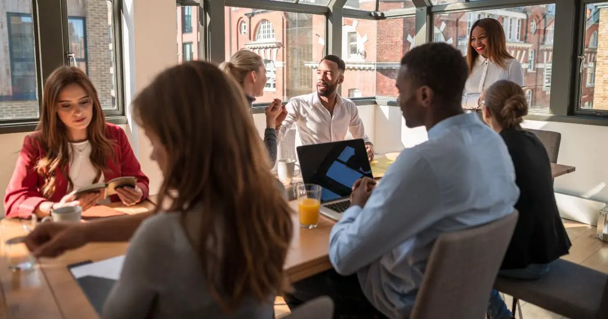 The Difference Between a and a Seminar [Answered]