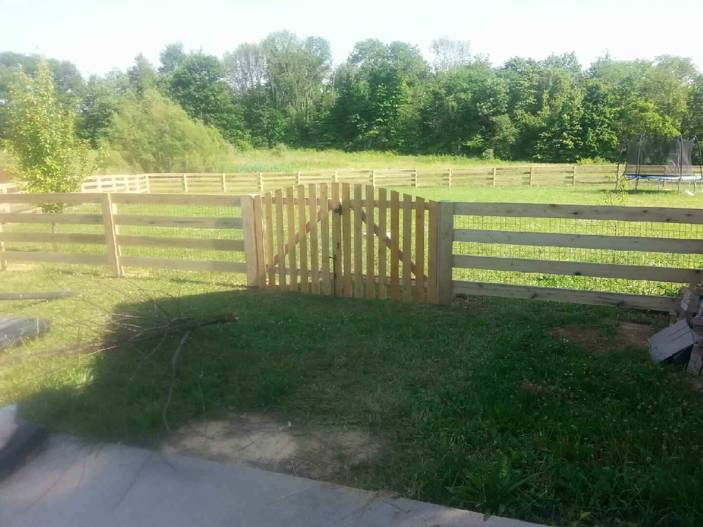 Kentucky Board The Fence Company, LLC