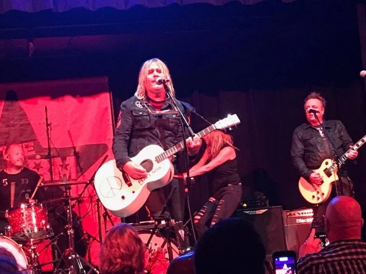 The Alarm USA Tour 2017 [Concert Review] The Fire Note