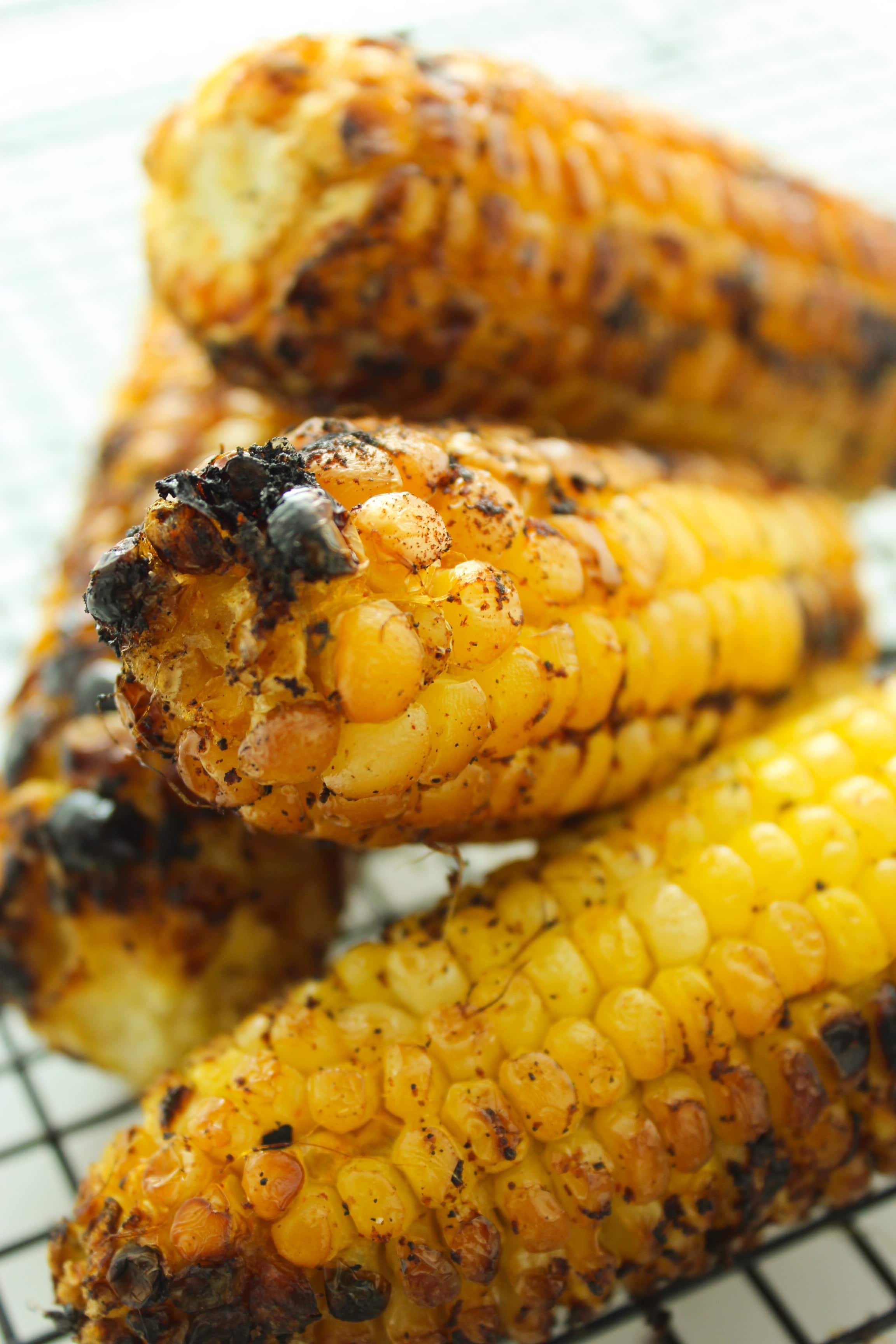 Easy Grilled Sweet Corn from The Fitchen