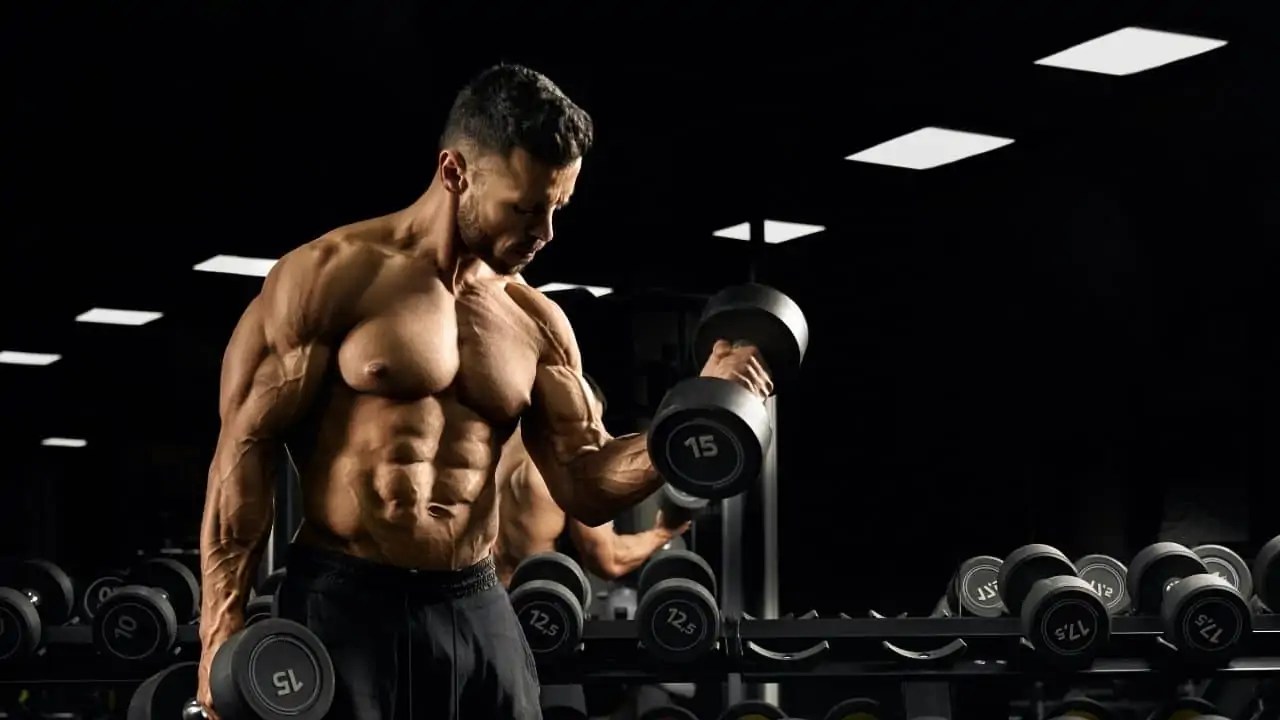26 Best Standing Dumbbell Exercises to Build Muscle