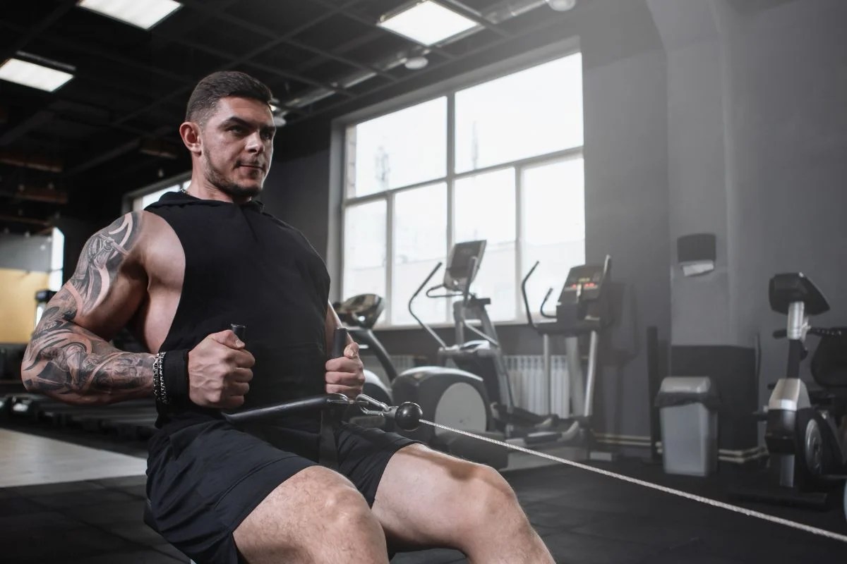 9 Best Cable Machine Lat Exercises for a Chiseled Back