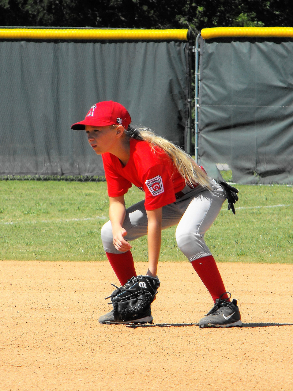 Angels softball 6 The Flash Today