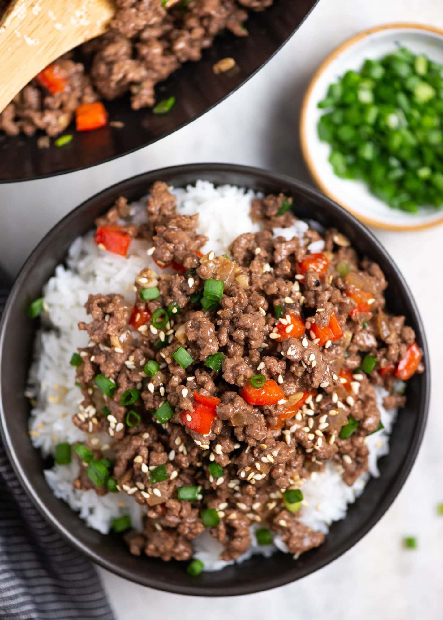 15 minutes Asian Ground Beef Bowl
