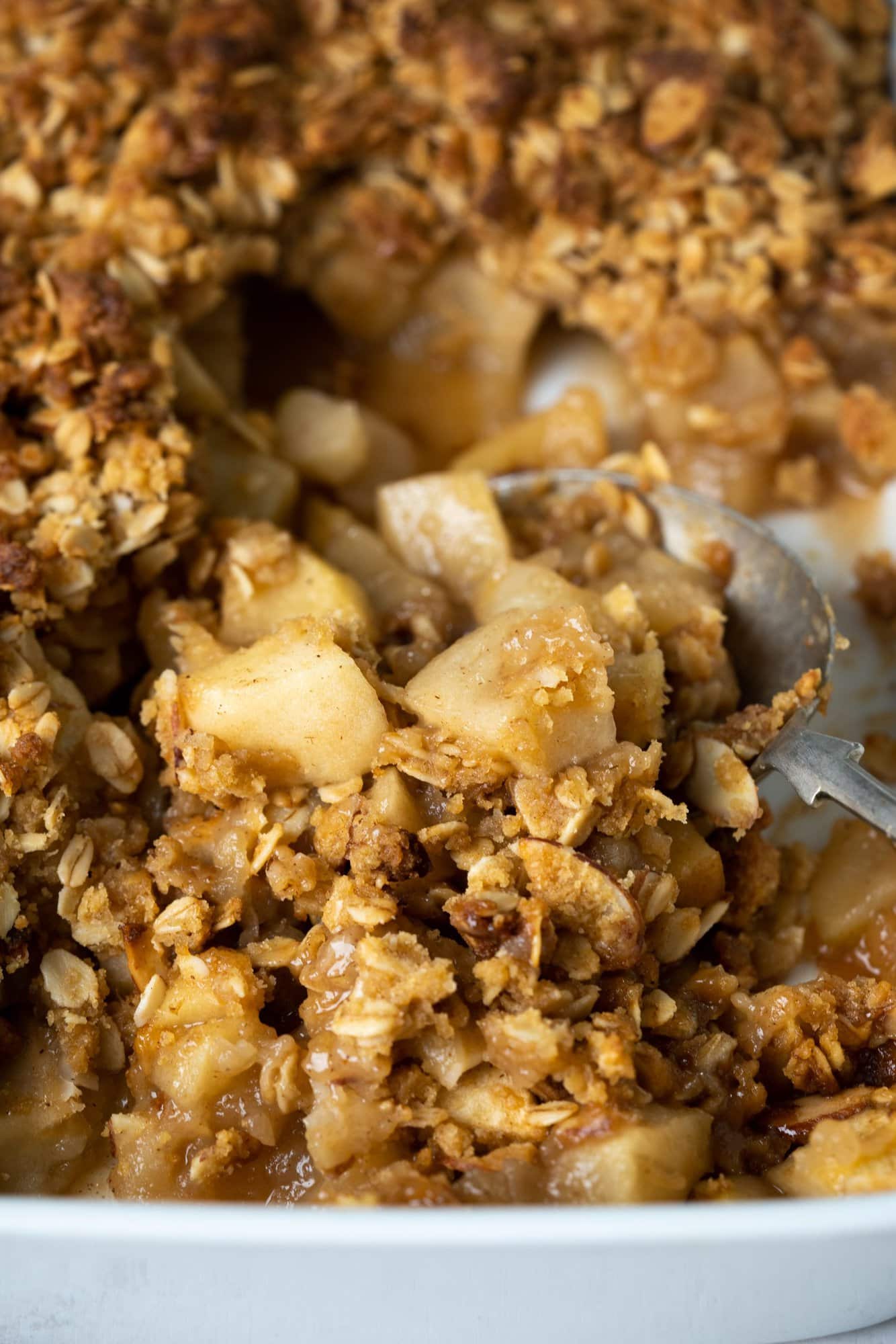 Best Apple Crisp Recipe The flavours of kitchen