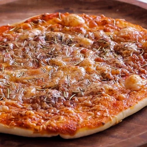 Gordon Ramsay Pizza With Mozzarella And Rosemary Recipe TheFoodXP