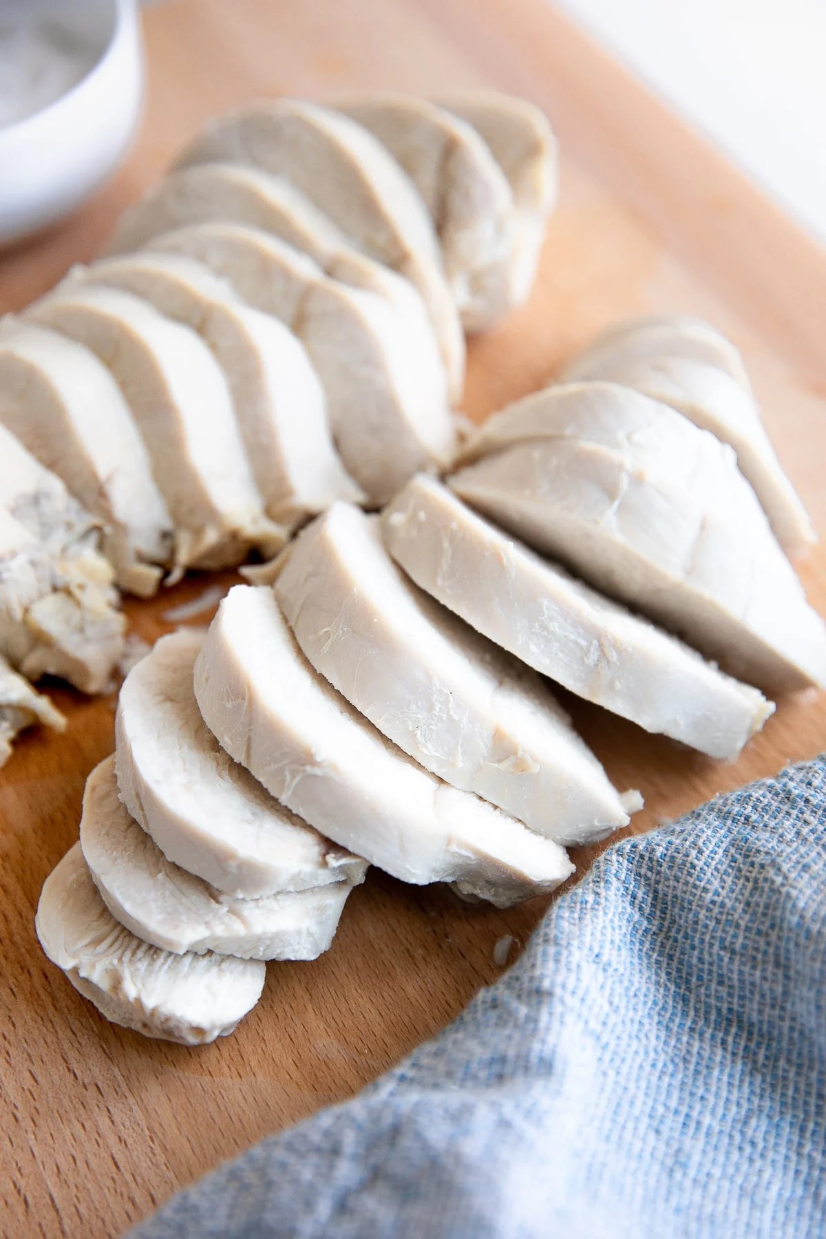 Poached Chicken Breasts (How to Poach Chicken) The Forked Spoon