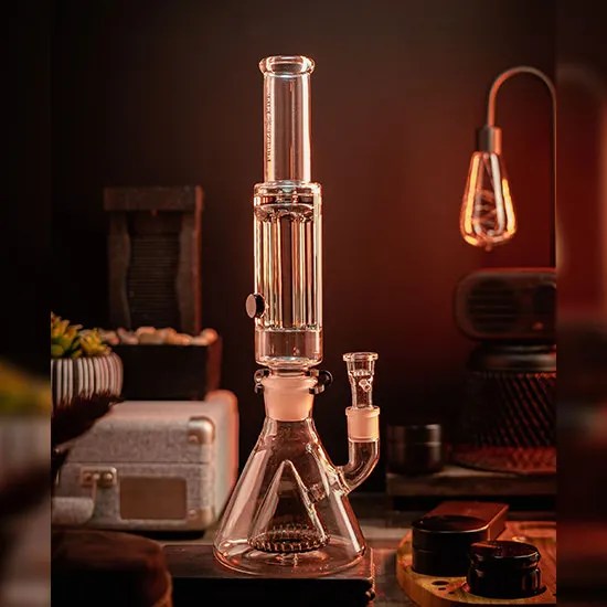History of the Bong Who invented the Bong? The Freeze Pipe