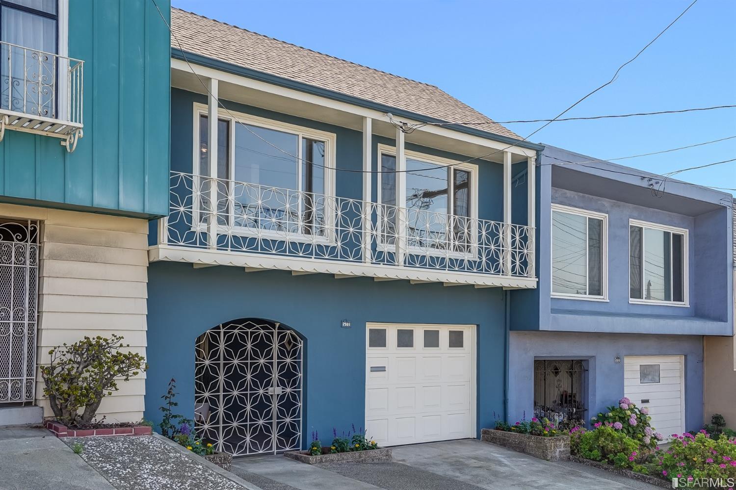 Maximum Overbid Did a Castro Condo Sell For 165 Million? (Spoiler No