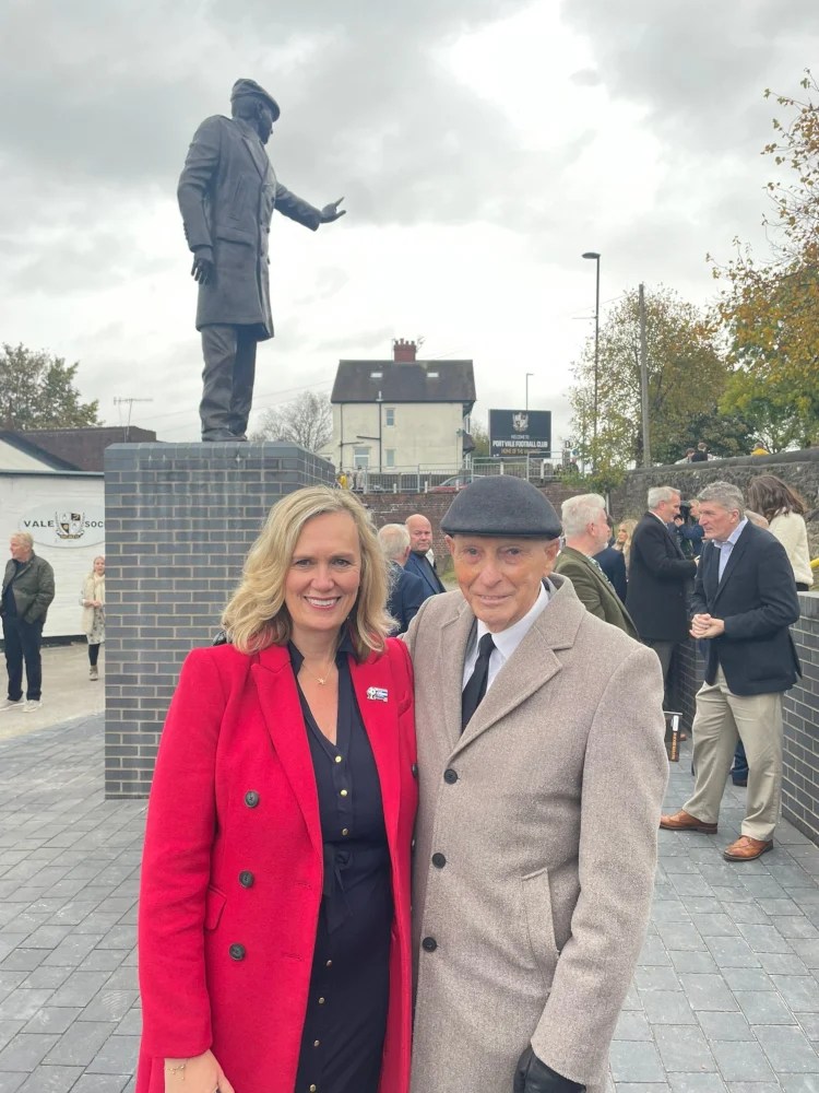 Port Vale fans raise thousands for legend's statue Football